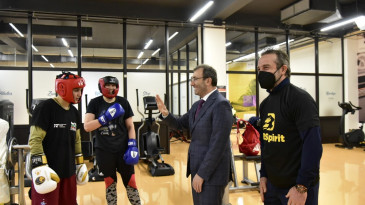 Busenaz Sürmeneli şampiyonluğa Pendik’te hazırlanıyor