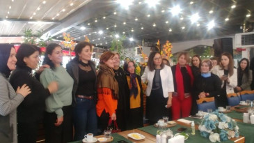 Mehtap Cin & Kaymakam Dr. Hülya Kaya Tarafından Pendik Kadın Temsilciler Kahvaltısı