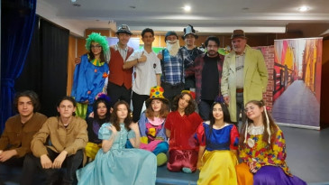 Pendik’te Unutulmaz Bir Tiyatro Deneyimi Mutluluk Fabrikası