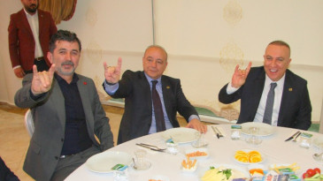 Murat Şahin Rüzgarı Meclise Doğru Esiyor