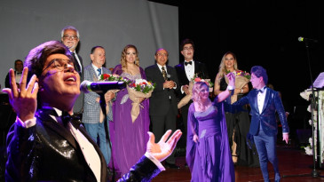 Türk Kalp Müziği Şef Pınar Dilek Yılmaz Korosundan & Yılmaz Morgül’den Muhteşem Konser