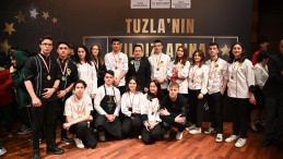 9. Tuzla’nın Yıldızlarına Ödül Yağmuru’nda 104 öğrenci ödüllendirildi