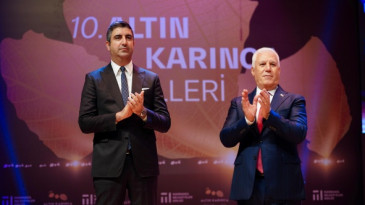 KARTAL BELEDİYESİ’NE ‘YEREL KALKINMA’ KATEGORİSİNDE ALTIN KARINCA ÖDÜLÜ