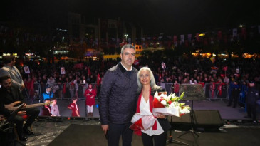 Kartal, Cumhuriyet’in 102. Yılında Tek Yürek Oldu