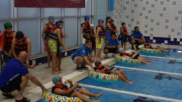 Pendik Belediyesinden Yüzme Şenliği
