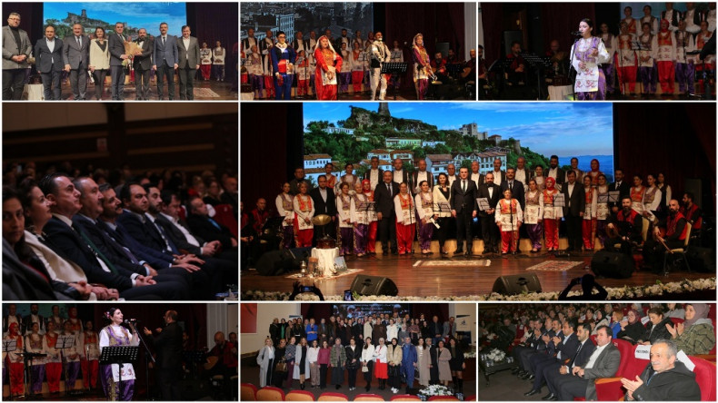 Pendik’te Rumeli Rüzgârı Esti: Sezona Merhaba Konserinde Seyirciler Hep Bir Ağızdan Söyledi