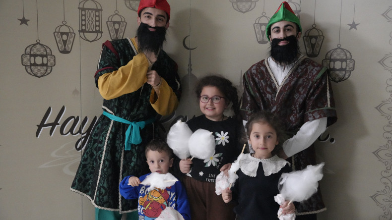Geleneksel sahne sanatları Kartal’da hayat buldu