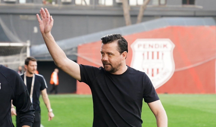 Pendikspor Teknik Direktörü Uğur Uçar Uçtu Gitti!