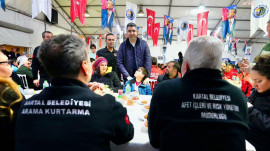 KARTAL BELEDİYESİ, AFET VE ARAMA KURTARMA EKİPLERİNİ İFTAR SOFRASINDA BULUŞTURDU