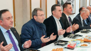 BOSNA SANCAK İFTARINDA DAYANIŞMA MESAJI