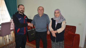 Pendik Belediyesinden Şehit Aileleri ve Gazilere Bayram Ziyareti
