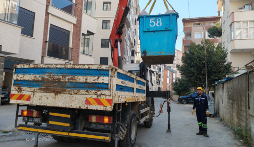 Her Gün 60 Ton Moloz Topluyorlar