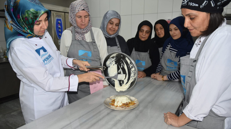 Pendik Belediyesi PESEM’de Mutfak Sanatları Kursları Başladı