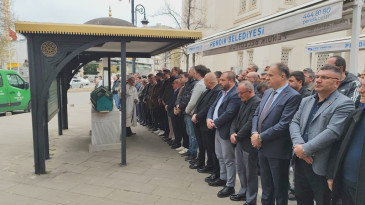 İş İnsanı Yusuf Karabulut’un Acı Günü: Kardeşi Bahadır Karabulut Son Yolculuğuna Uğurlandı