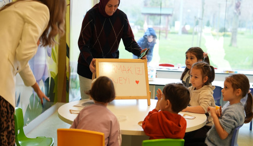 Tuzla’da annelere nefes aldıran hizmet: Saatlik Bakım Merkezleri