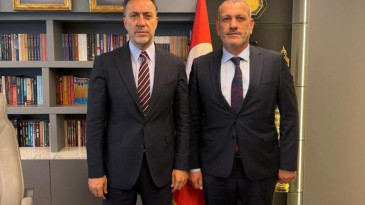 MHP Pendik İlçe Başkanlığı’nda Görev Değişimi
