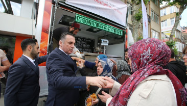 İstanbul’un Fethinin 573. Yılına Özel Lokma İkramı
