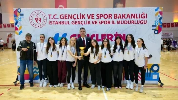 KARTAL’DA 19 MAYIS COŞKUSU SPOR, MÜZİK VE GENÇLİKLE BULUŞTU
