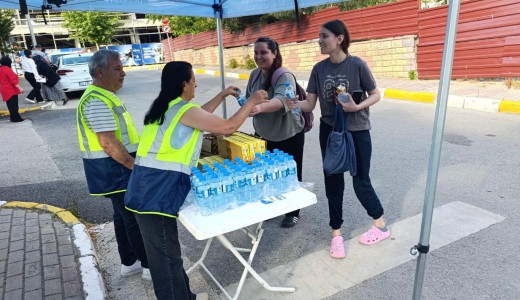 Pendik Belediyesi YKS’de Öğrenci ve Velileri Yalnız Bırakmadı
