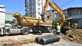 Pendik’te Yağmur Suyu Kanalı İmalatları Sürüyor