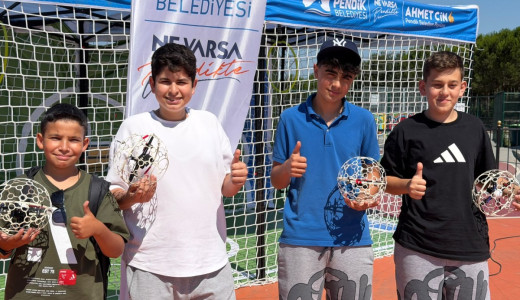 Pendik Belediyesi “Drone Futbolu” düzenledi