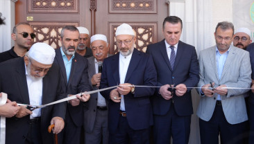 Pendik’te Hacı Hatun Öztürk Camii İbadete Açıldı