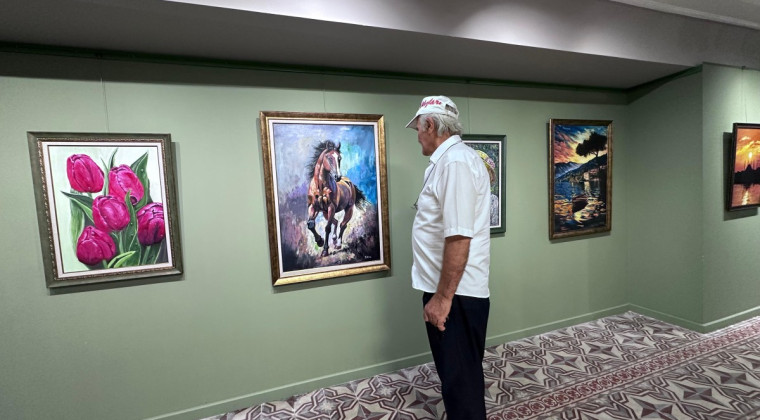 Yaptıkları resimler Dolmabahçe Sarayı’nda Sergileniyor