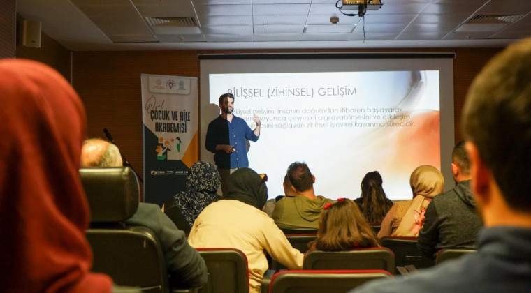Özel Çocuk ve Aile Akademisi’nde 60 Çocuğa Hizmet Verildi