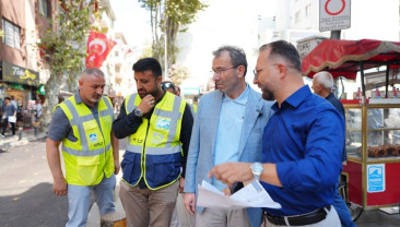 Pendik Belediye Başkanı Ahmet Cin, Çarşıdaki Asfalt Yenileme Çalışmalarını Yerinde İnceledi