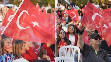 KARTALLILAR ŞAMPİYONLUK COŞKUSUNU HEP BİRLİKTE YAŞADI