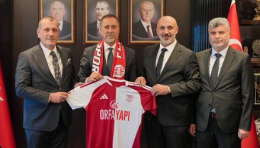 PENDİKSPOR HEYETİNDEN MHP İSTANBUL İL BAŞKANI VOLKAN YILMAZ’A ZİYARET