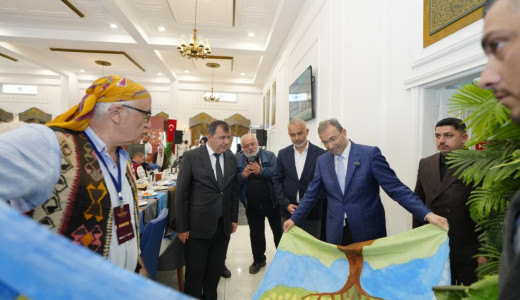 Başkan Ahmet Cin “Geleneksel Sanatçılar Buluşması”na Katılan Sanatçıları Ağırladı