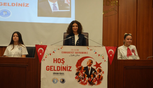 Çocuk Meclisi’nde Cumhuriyet Bayramı coşkusu