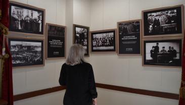“Cumhuriyet Bayramı Özel Fotoğraf Sergisi” Ziyarete Açıldı