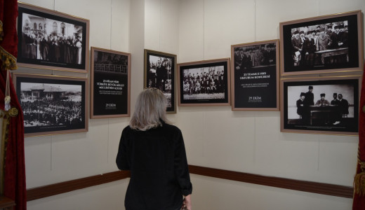 “Cumhuriyet Bayramı Özel Fotoğraf Sergisi” Ziyarete Açıldı